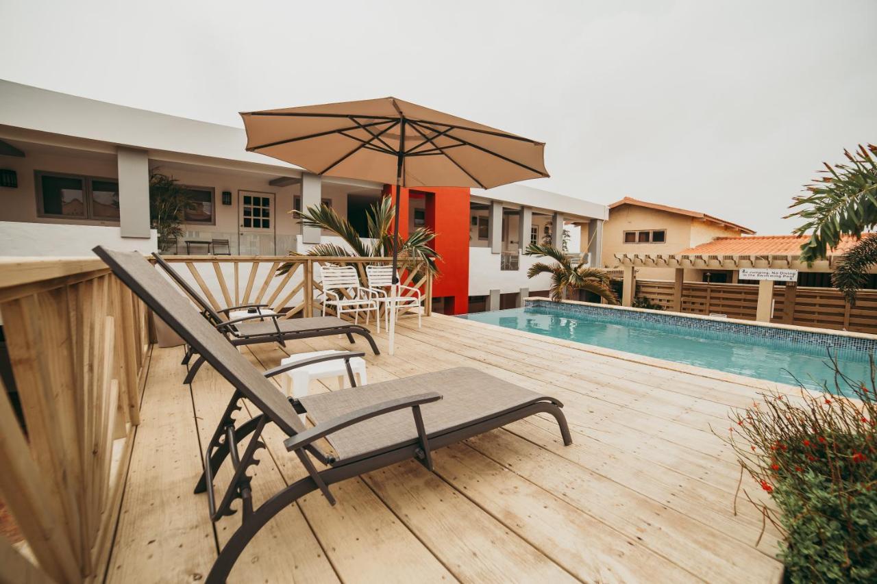 Ser'i Bucurui Accommodations Palm Beach Esterno foto