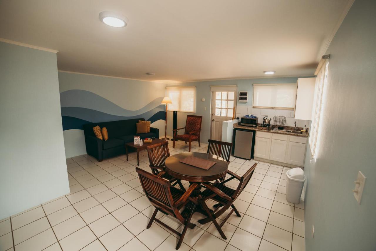 Ser'i Bucurui Accommodations Palm Beach Esterno foto