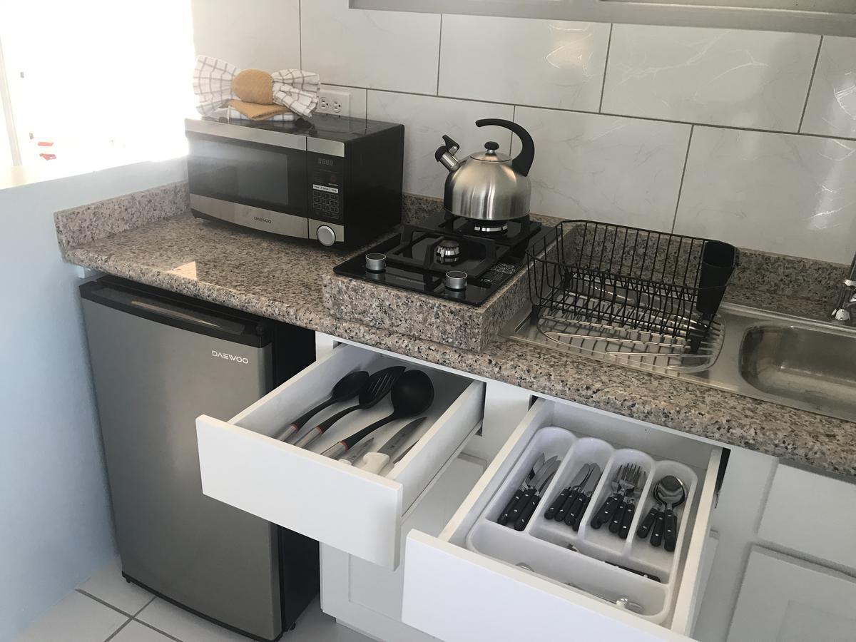 Ser'i Bucurui Accommodations Palm Beach Esterno foto