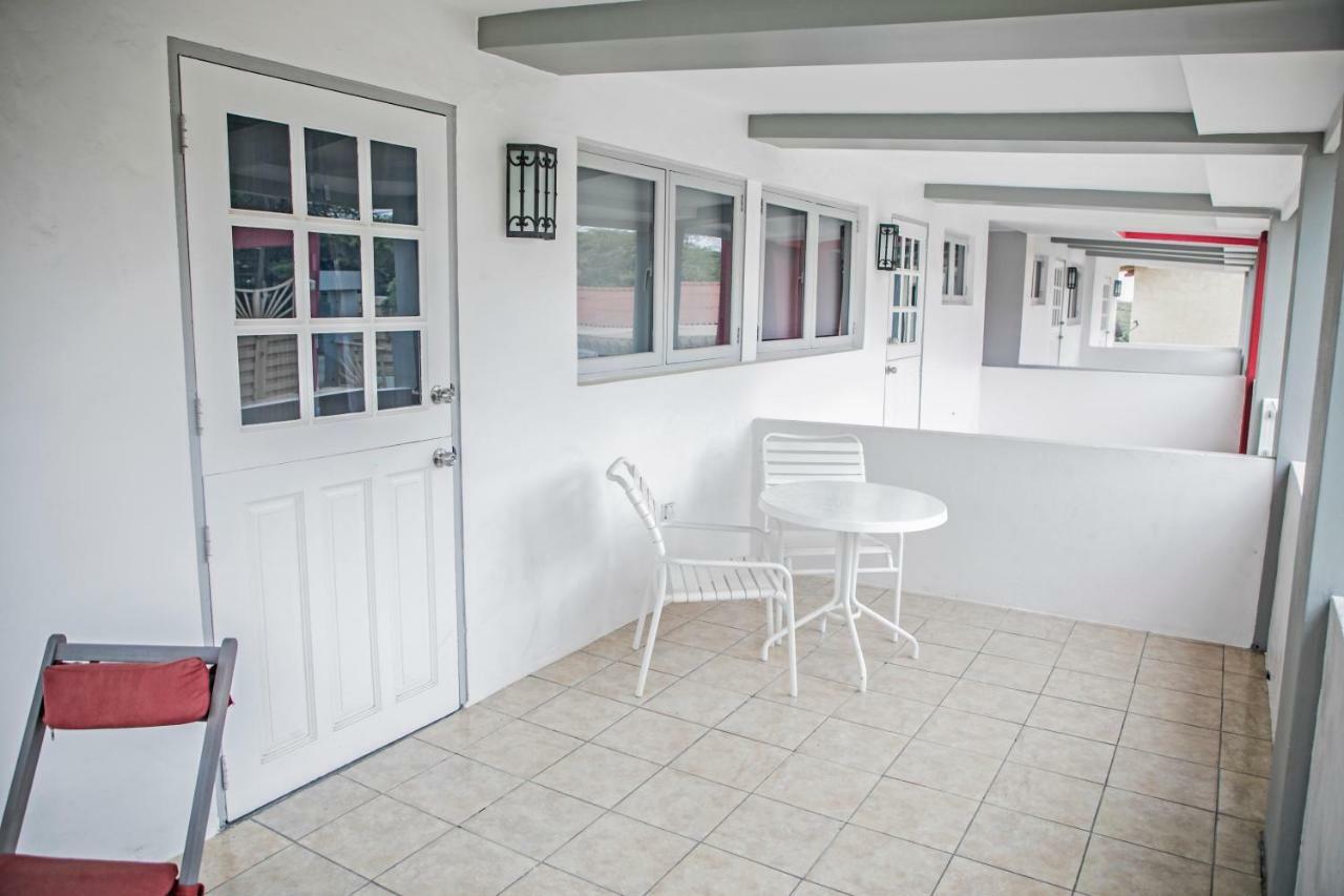 Ser'i Bucurui Accommodations Palm Beach Esterno foto